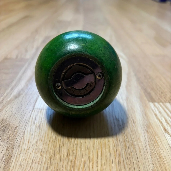 Vintage Wooden Pear Pepper  Grinder - Picture 5 of 7